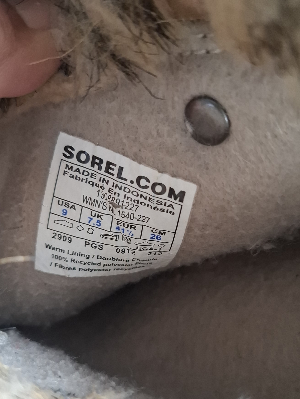 Sorel Waterproof Women's   Winter Lace-Up Boots with Faux Fur Collar - Picture 8 of 8